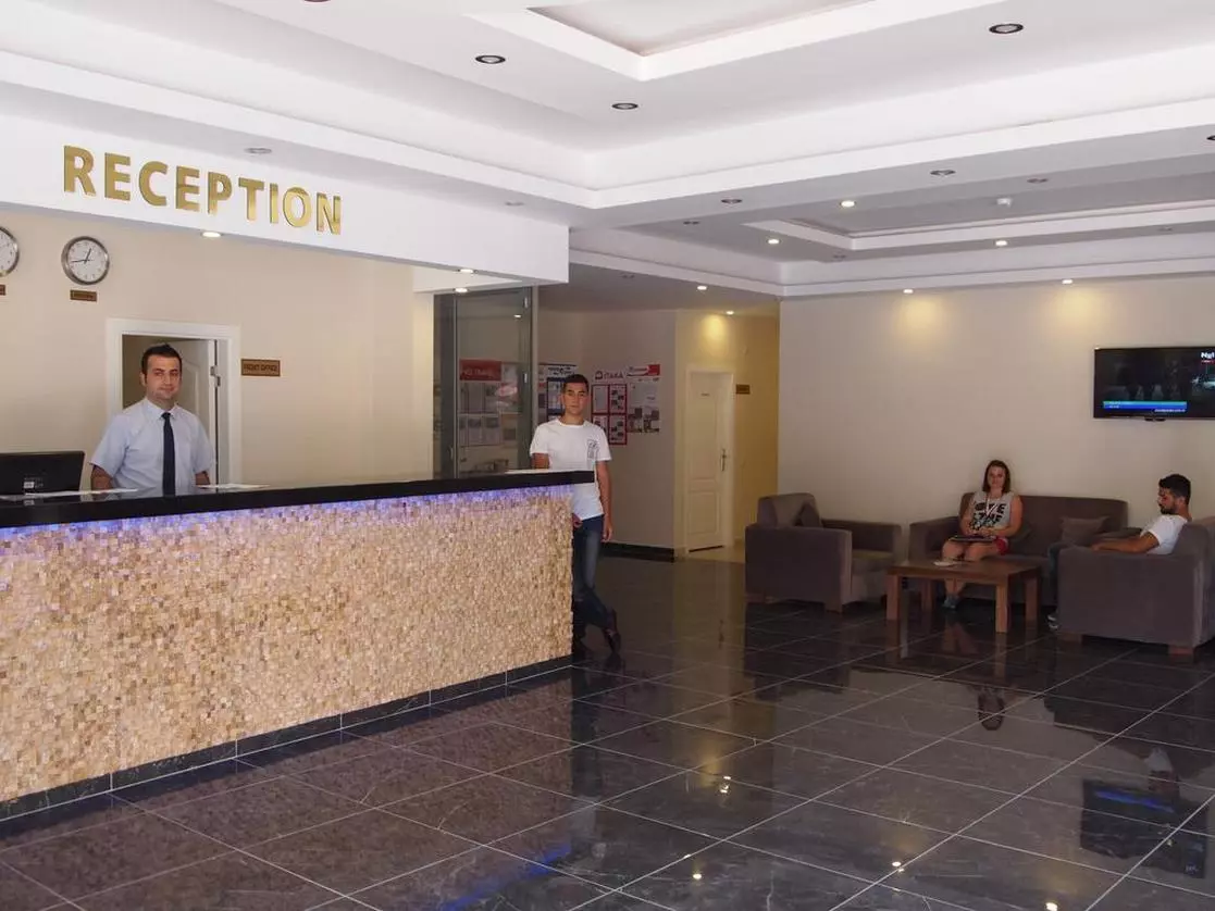 ACAR HOTEL ALANYA RECEPTION (Copy).jpg